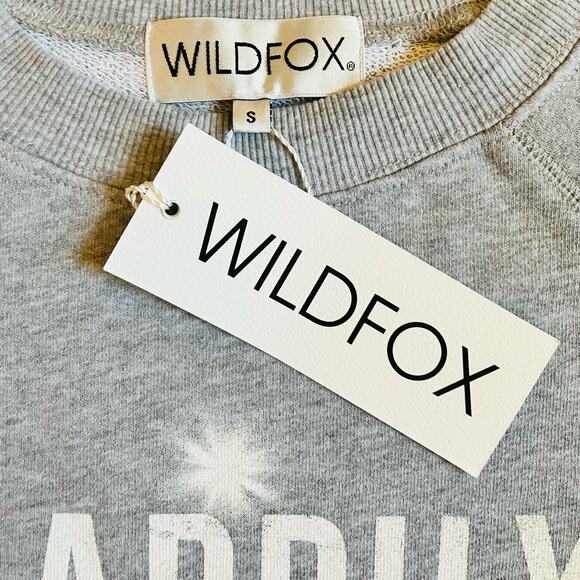 NEW Wildfox Happily Ever Plastered Gray White Sweatshirt Small - Picture 3 of 3